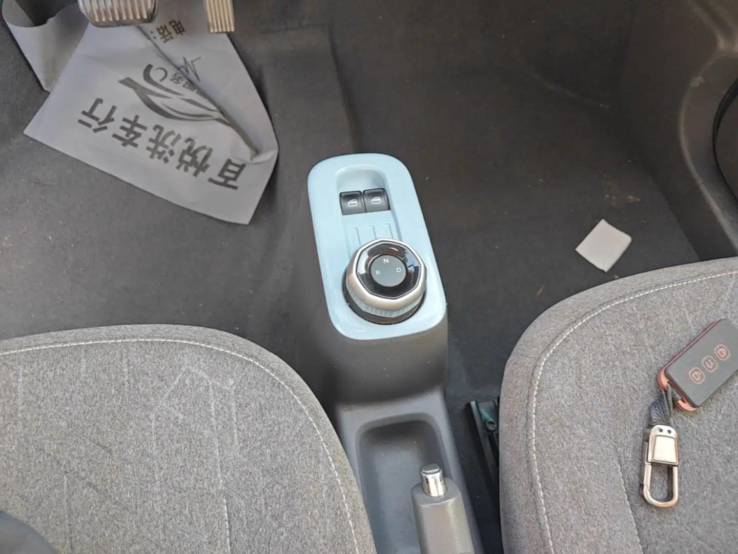 Geely Galaxy Panda 2023 Panda Mini 200km Endurance Bear — миниатюра 16