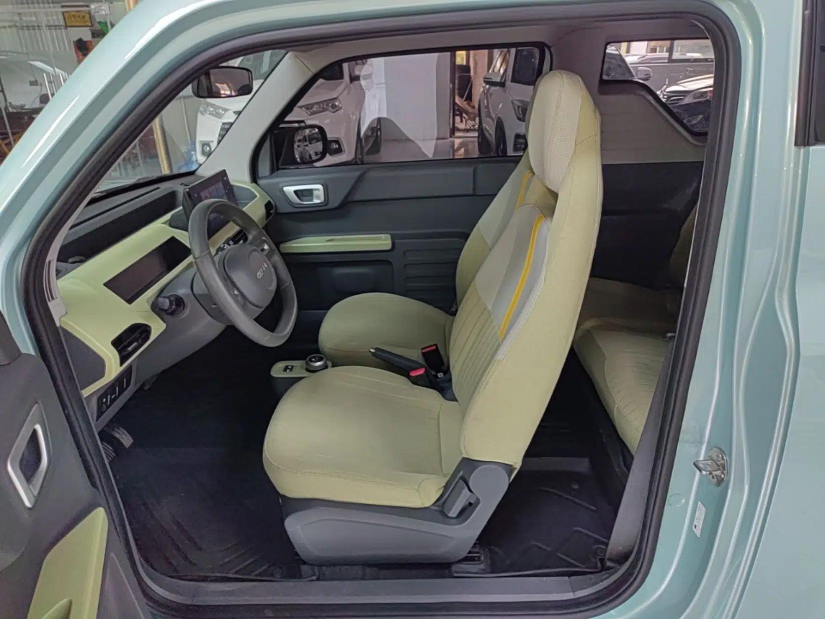 Geely Galaxy Panda 2024 Panda Mini 200km Endurance Bear — миниатюра 17