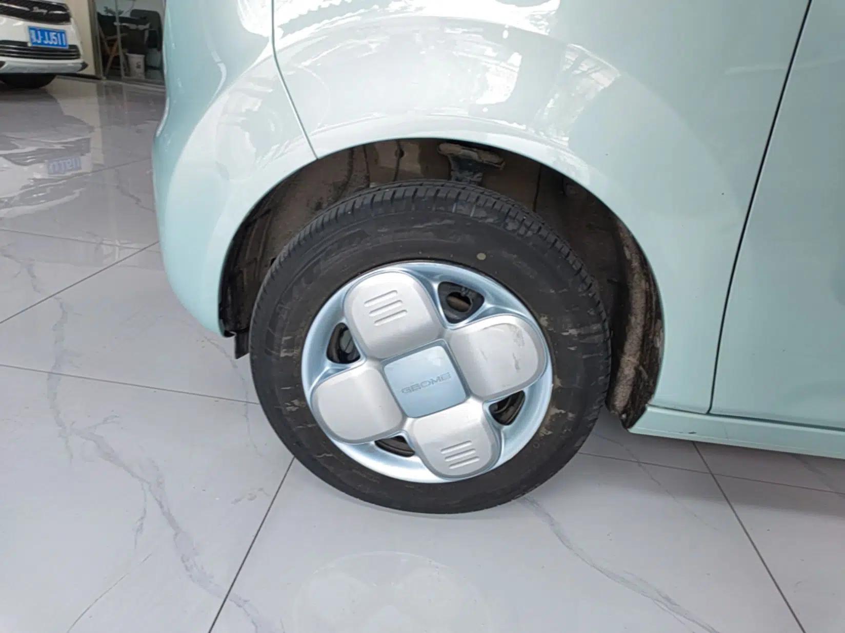 Geely Galaxy Panda 2024 Panda Mini 200km Endurance Bear — миниатюра 10