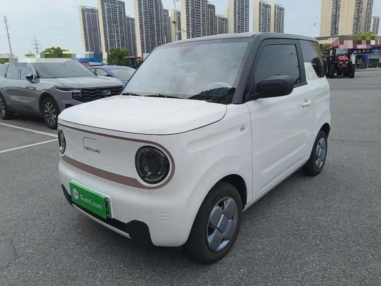Geely Galaxy Panda 2024 Panda Mini 200km Endurance Bear — миниатюра 1