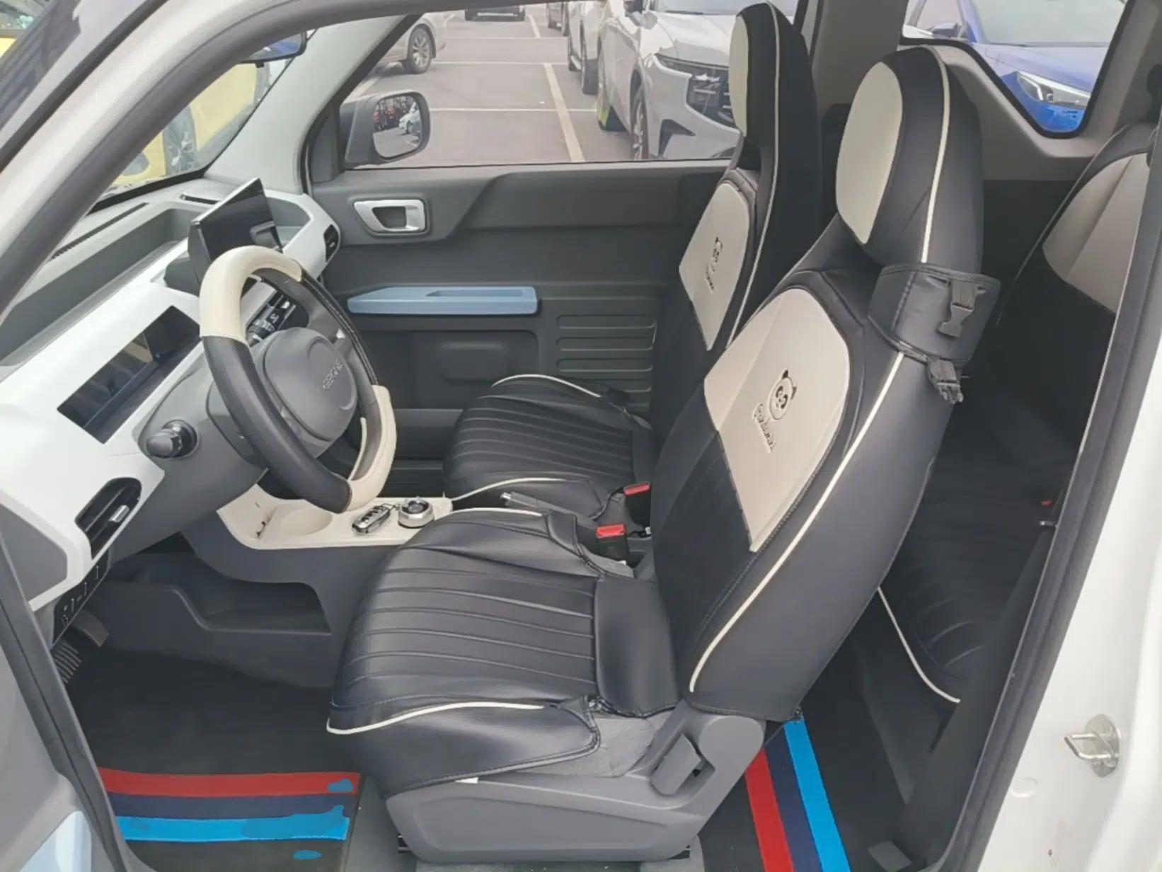 Geely Galaxy Panda 2024 Panda Mini 200km Endurance Bear — миниатюра 17