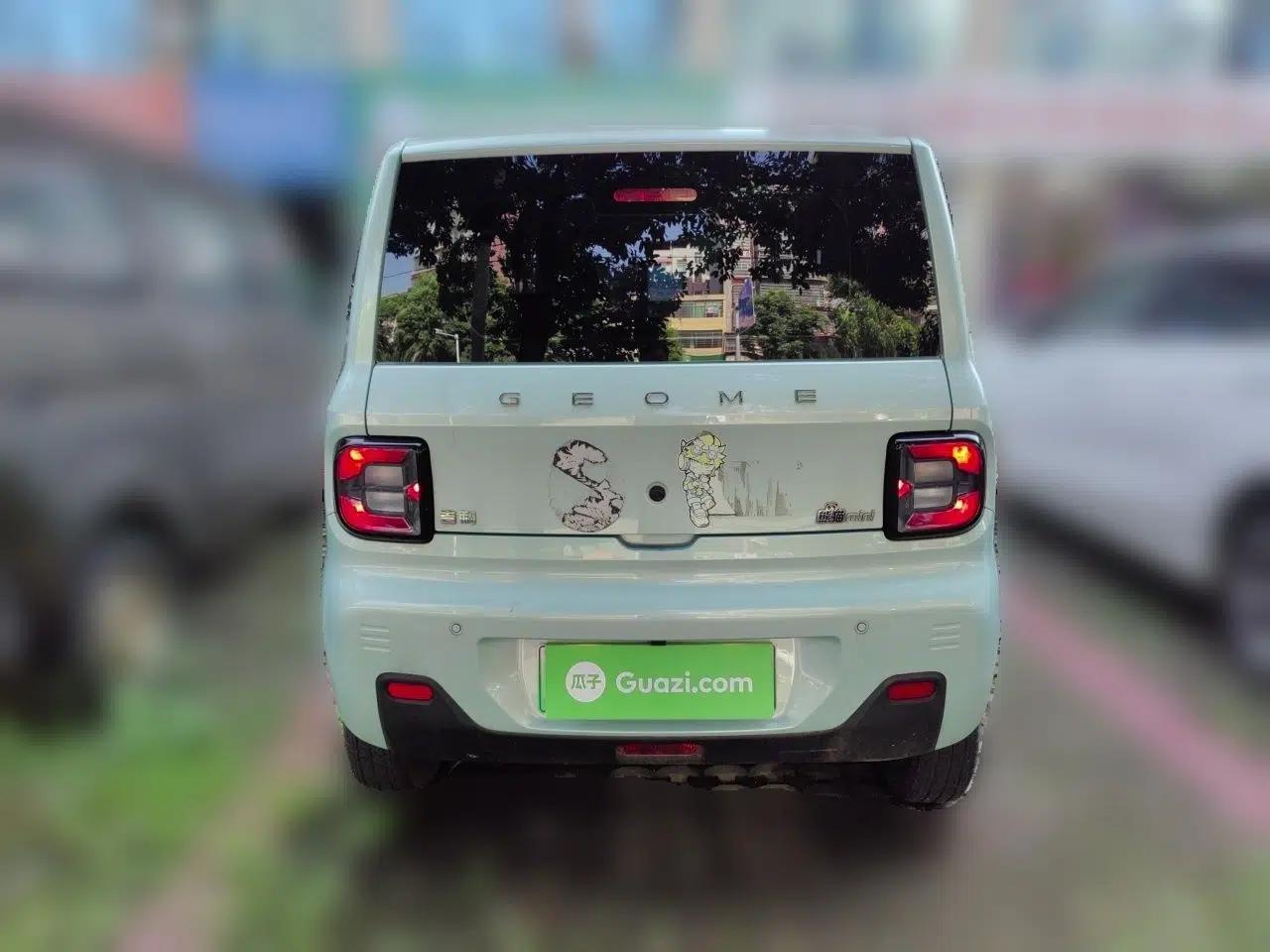 Geely Galaxy Panda 2023 Panda Mini 200km Endurance Bear — миниатюра 5