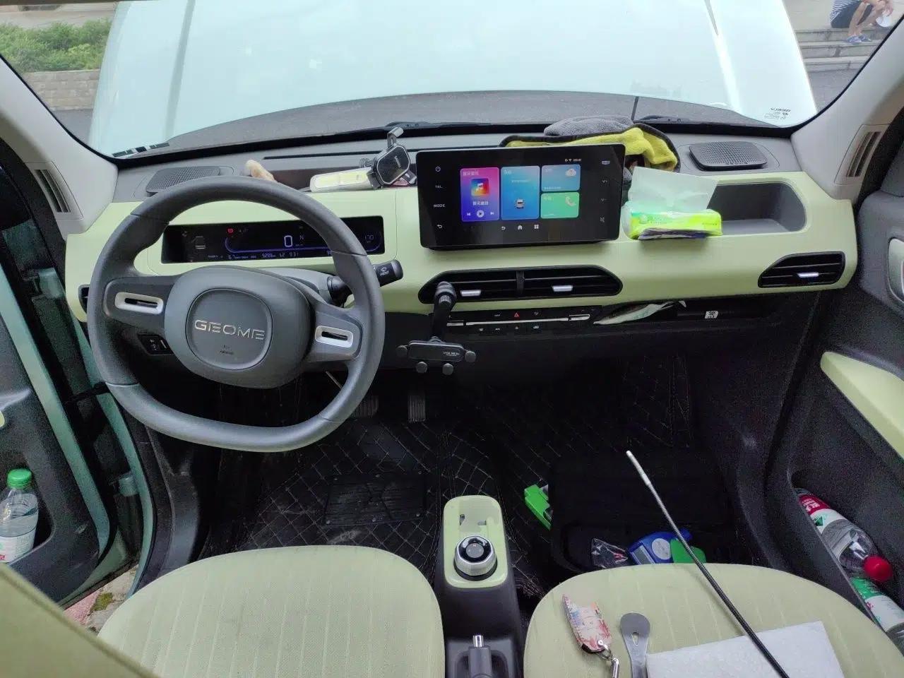 Geely Galaxy Panda 2023 Panda Mini 200km Endurance Bear — миниатюра 9