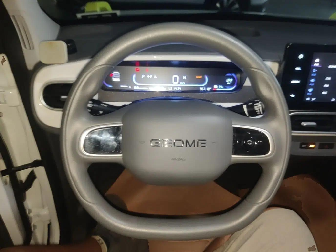 Geely Galaxy Panda 2025 210km Panda Rider — миниатюра 13