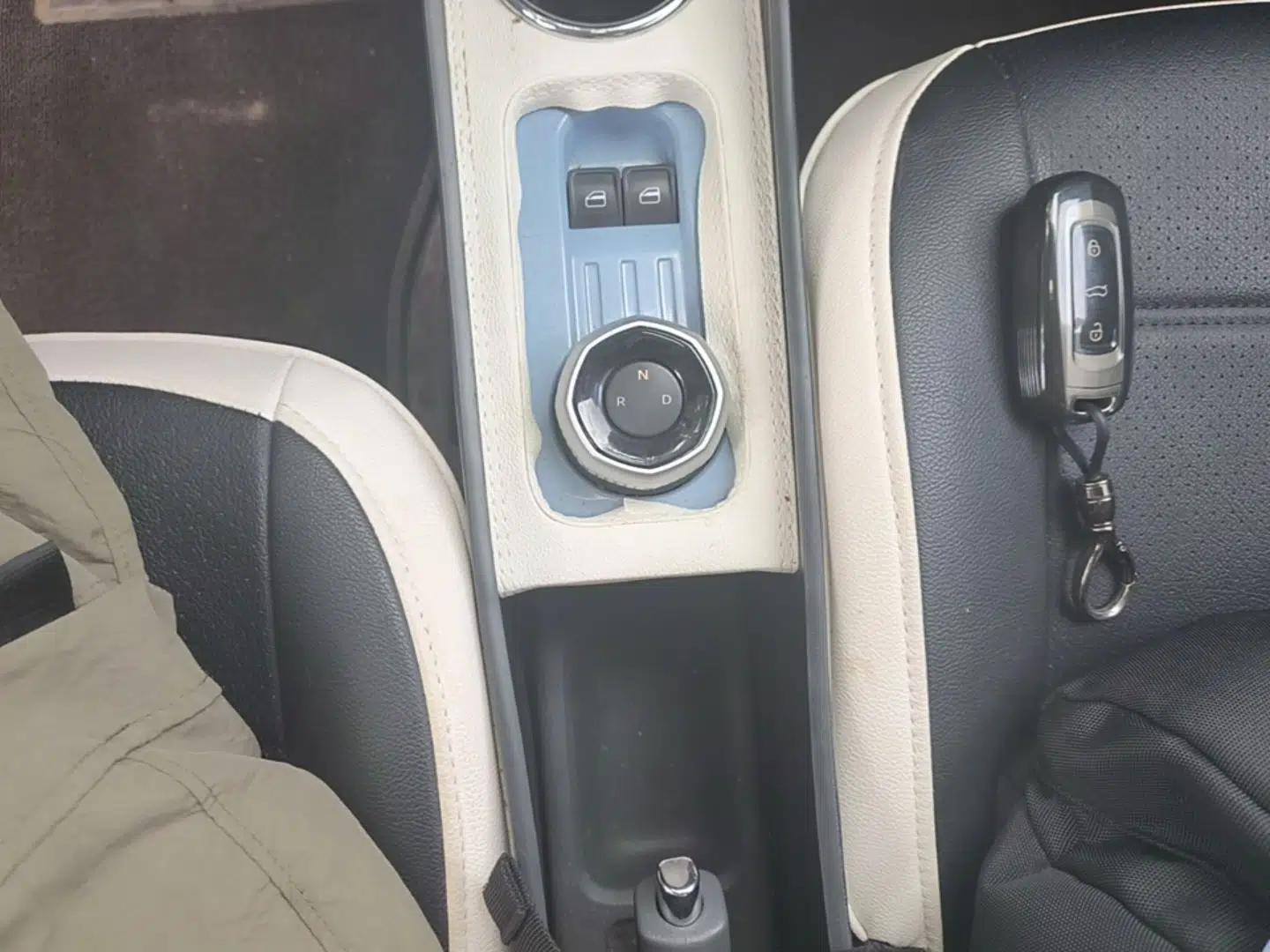 Geely Galaxy Panda 2024 Panda Mini 200km Endurance Bear — миниатюра 16