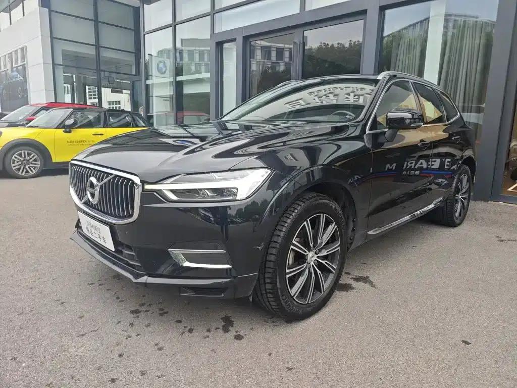 2020 Volvo XC60 T5 AWD Inscription Luxury Edition — миниатюра 1