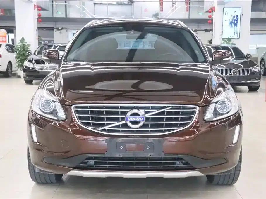 2016 Volvo XC60 T5 Smart Edition — миниатюра 2