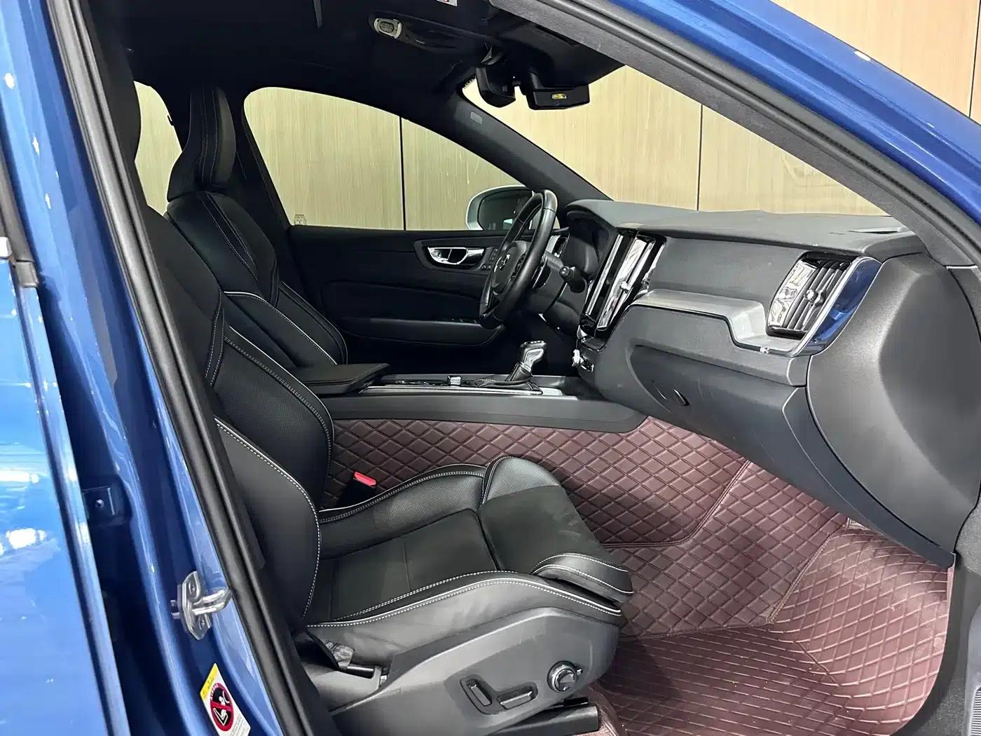 2019 Volvo XC60 T5 AWD Inscription Sport Edition (China VI Emission Standard) — миниатюра 4