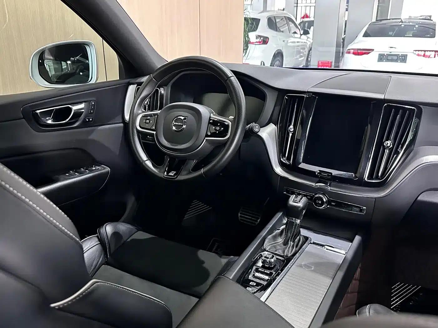 2019 Volvo XC60 T5 AWD Inscription Sport Edition (China VI Emission Standard) — миниатюра 10