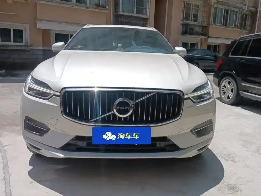 2021 Volvo XC60 T5 AWD Inscription Luxury Edition — миниатюра 2