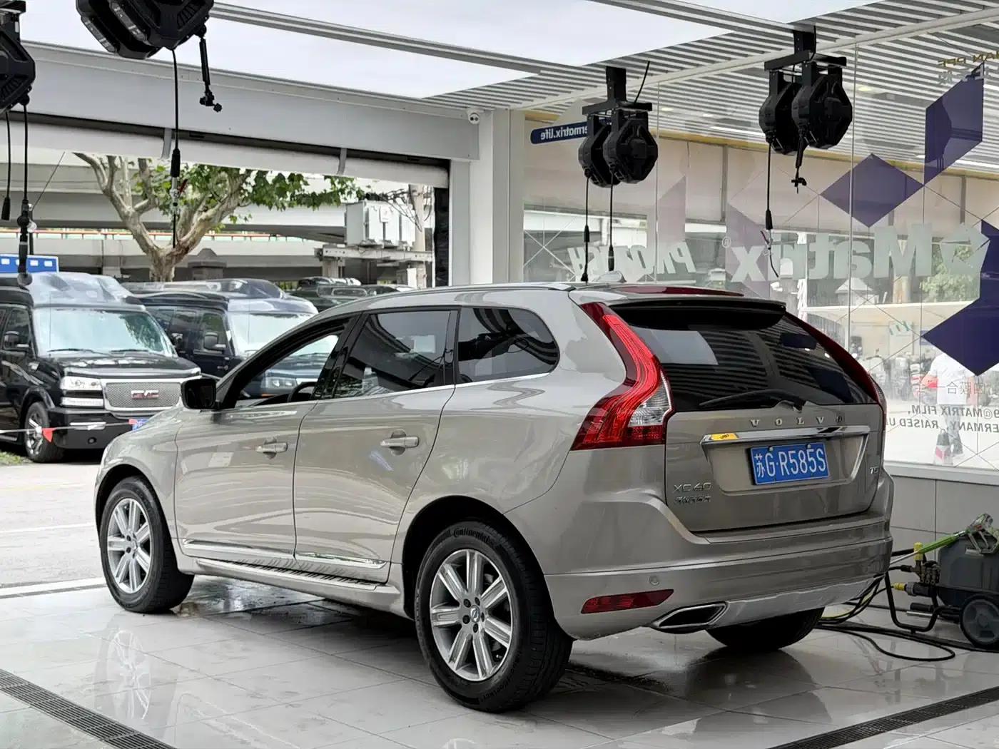 2016 Volvo XC60 T5 Smart Edition — миниатюра 7