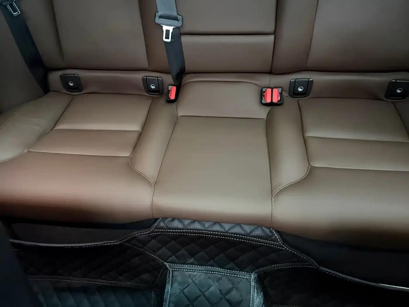2025 Volvo XC60 B5 AWD Inscription Luxury Edition — миниатюра 16
