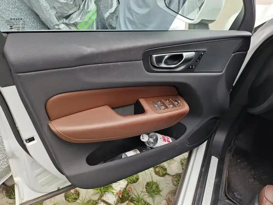 2024 Volvo XC60 B5 AWD Inscription Luxury Edition — миниатюра 7
