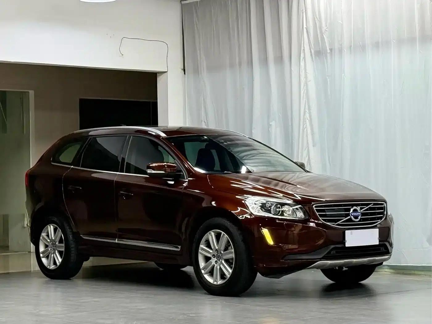 2016 Volvo XC60 T5 AWD Smart Edition — миниатюра 7