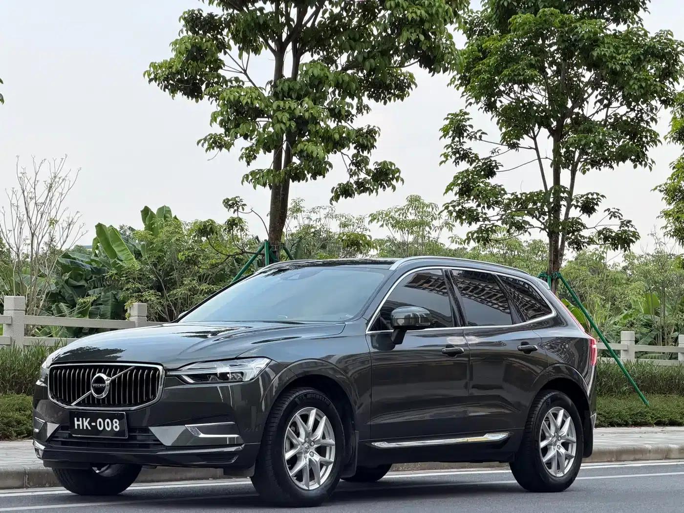2020 Volvo XC60 T5 AWD Inscription Luxury Edition — миниатюра 1