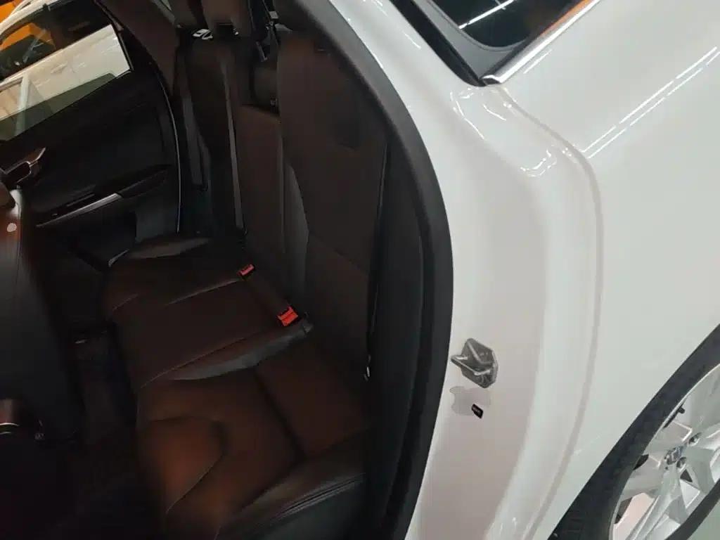 2017 Volvo XC60 T5 AWD Smart Edition — миниатюра 17