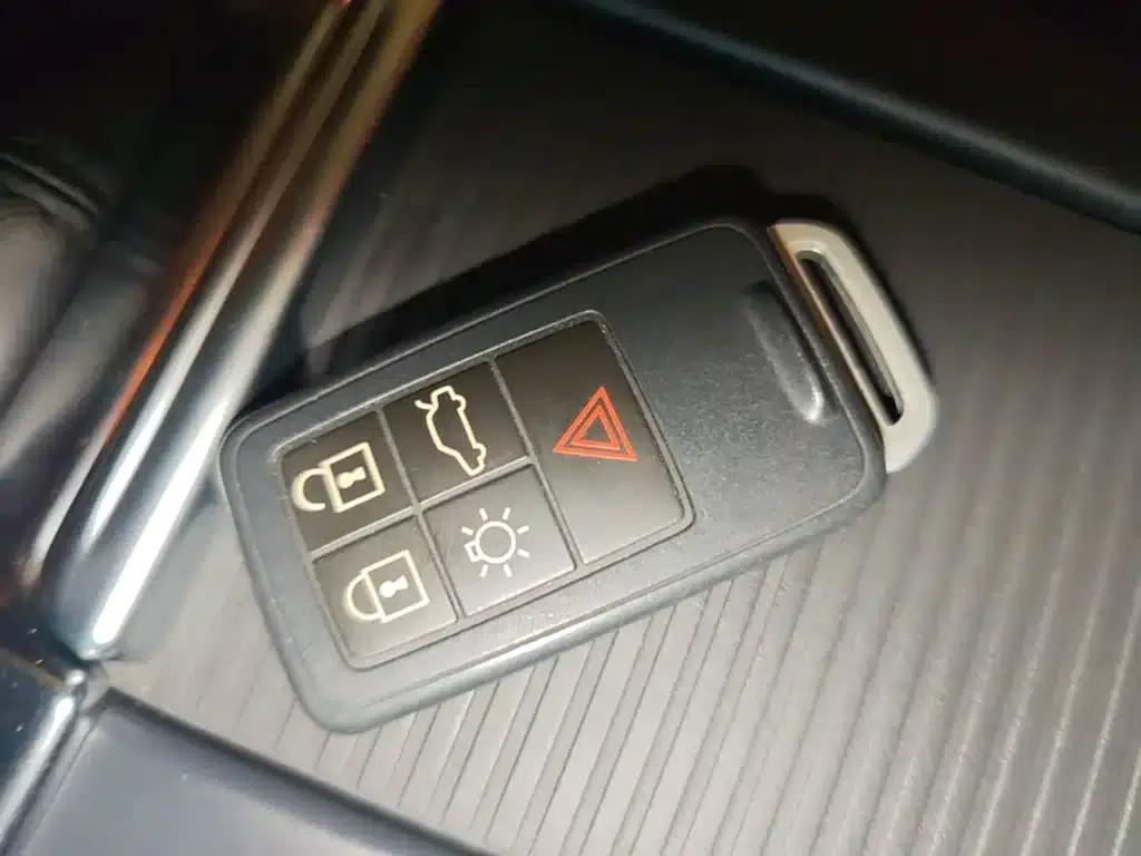 2017 Volvo XC60 T5 AWD Smart Edition — миниатюра 9