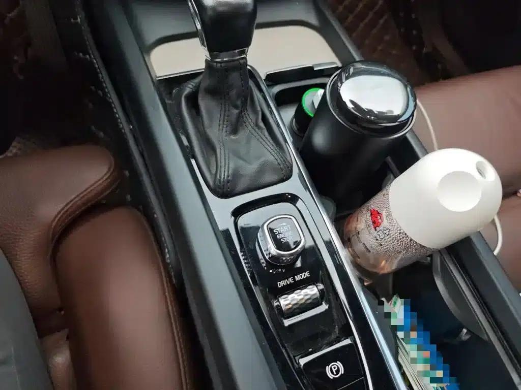 2020 Volvo XC60 T5 AWD Inscription Luxury Edition — миниатюра 11
