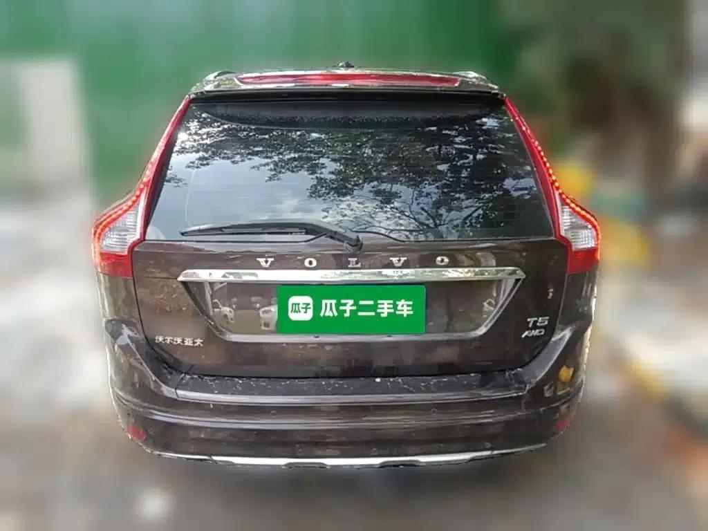 2017 Volvo XC60 T5 AWD Smart Upgrade Edition — миниатюра 10