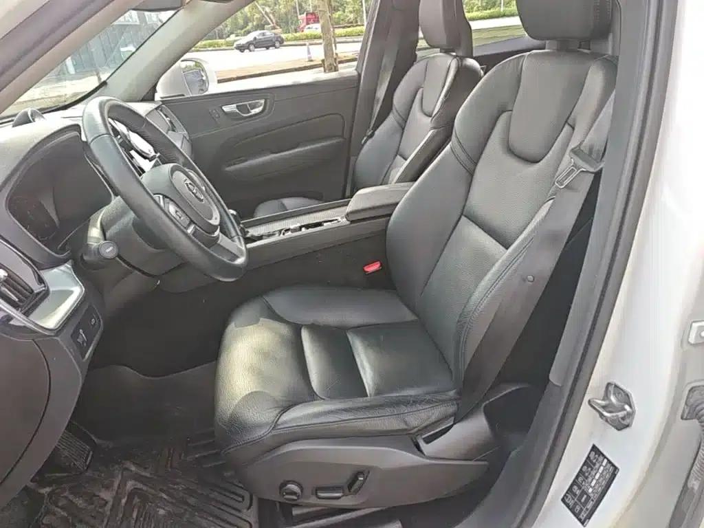 2018 Volvo XC60 T5 AWD Smart Edition — миниатюра 15