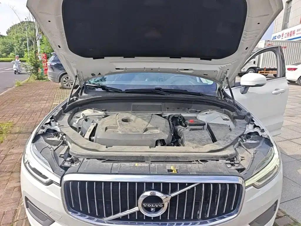 2018 Volvo XC60 T5 AWD Smart Edition — миниатюра 20
