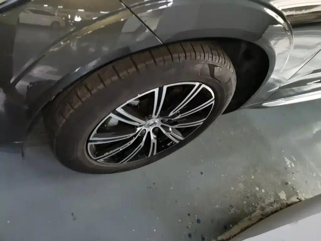 2021 Volvo XC60 T5 AWD Inscription Luxury Edition — миниатюра 23