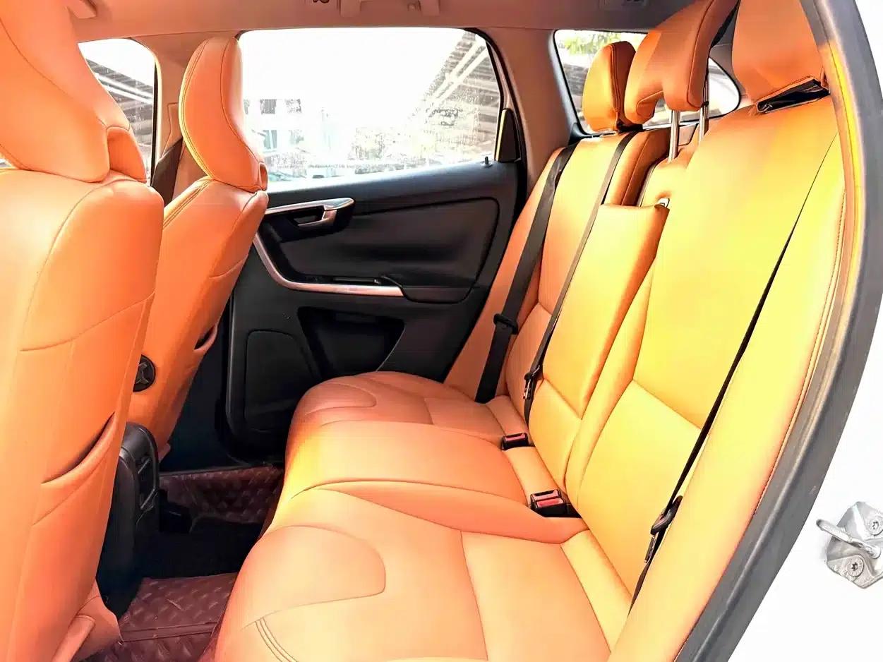 2014 Volvo XC60 Imported T5 Smart Edition — миниатюра 12