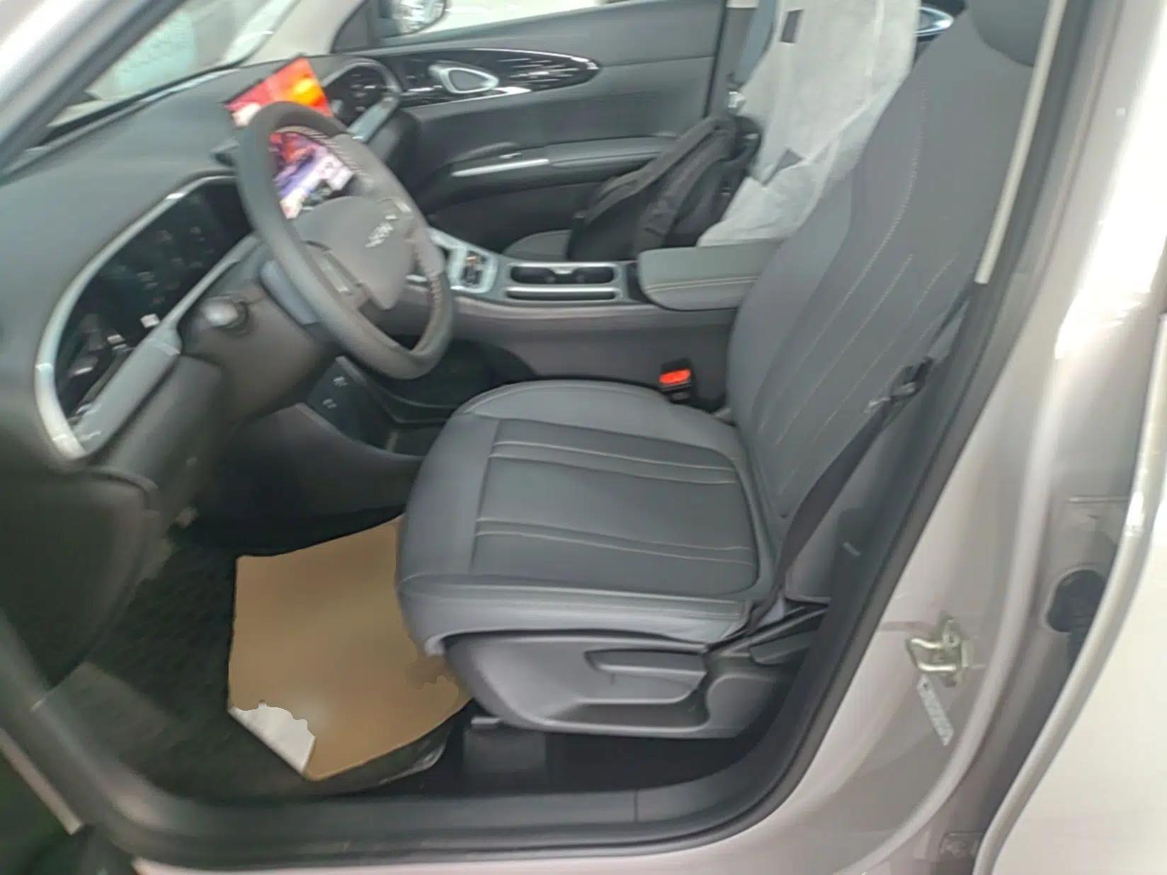 Geely Galaxy Geome 2026 Model 410km Freedom Edition — миниатюра 17