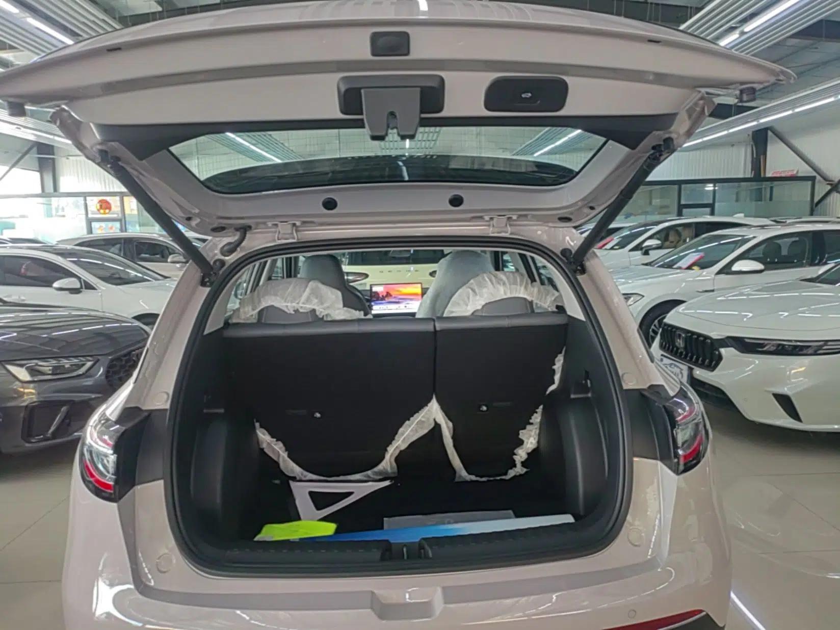 Geely Galaxy Geome 2026 Model 410km Freedom Edition — миниатюра 22