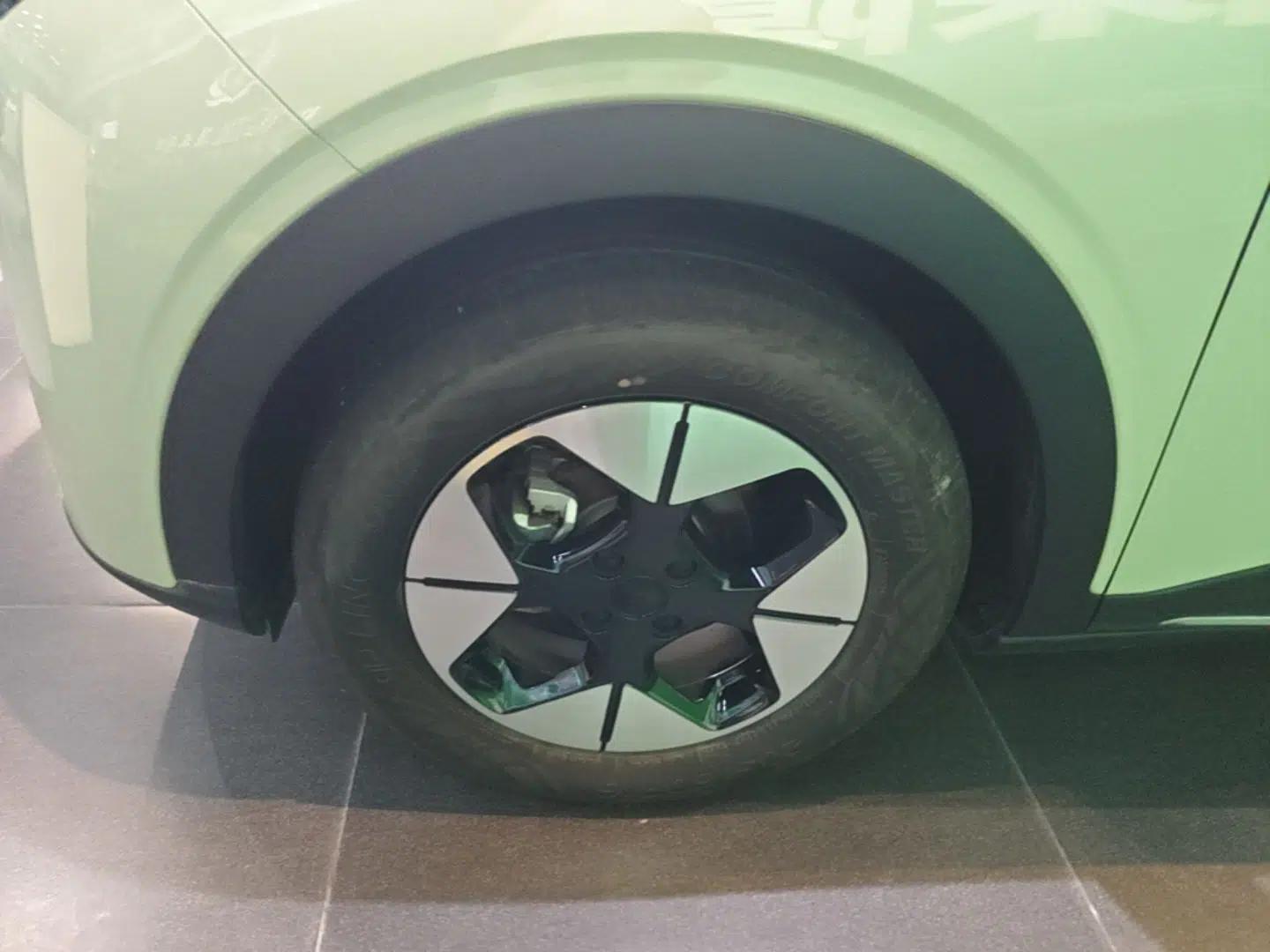Geely Galaxy Geome 2025 310km Dream Edition — миниатюра 10