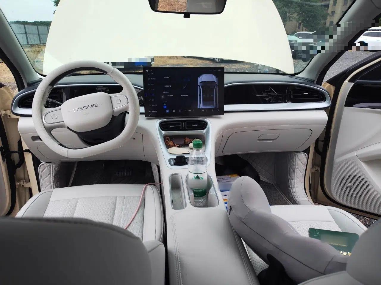 Geely Galaxy Geome 2025 UP 410km Exploration Edition — миниатюра 9