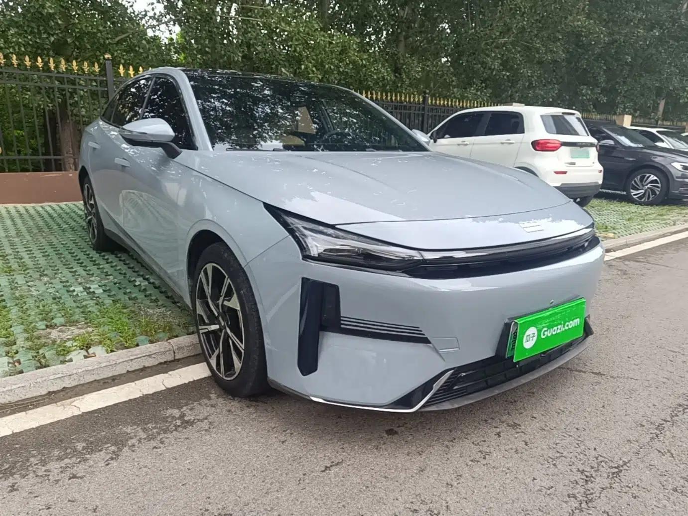 Geely Galaxy L6 2023 125km Starship — миниатюра 3