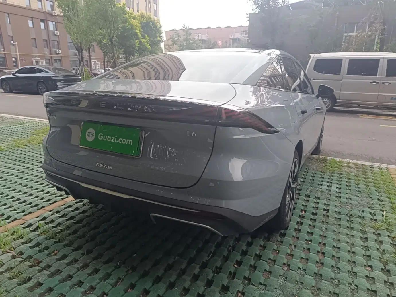 Geely Galaxy L6 2023 125km Starship — миниатюра 6