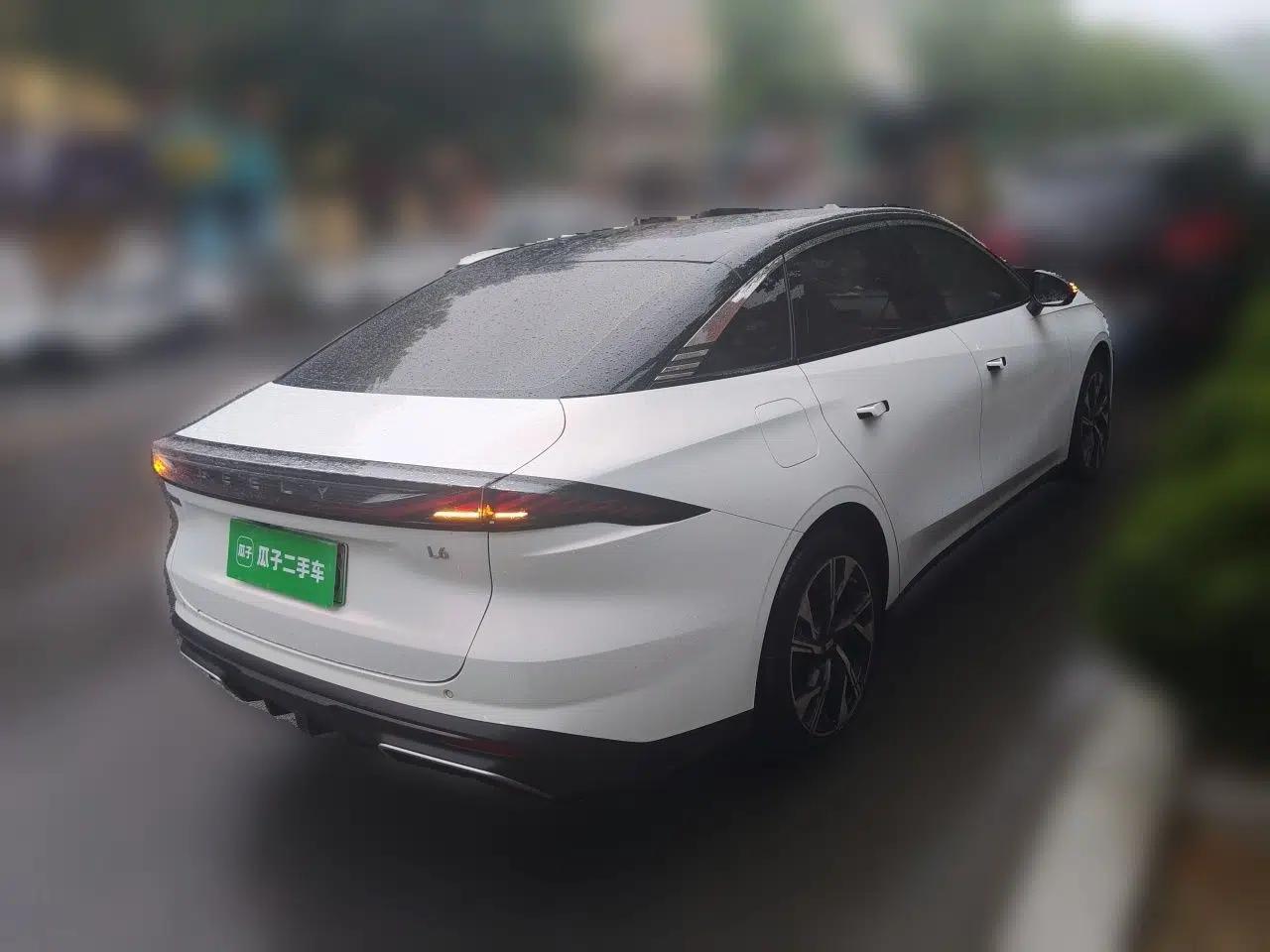 Geely Galaxy L6 2023 125km Starship — миниатюра 4