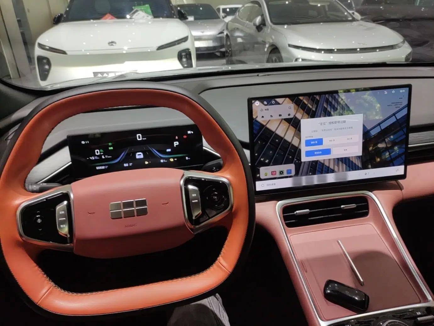 Geely Galaxy L6 2025 EM-i 60km Launch Edition — миниатюра 12