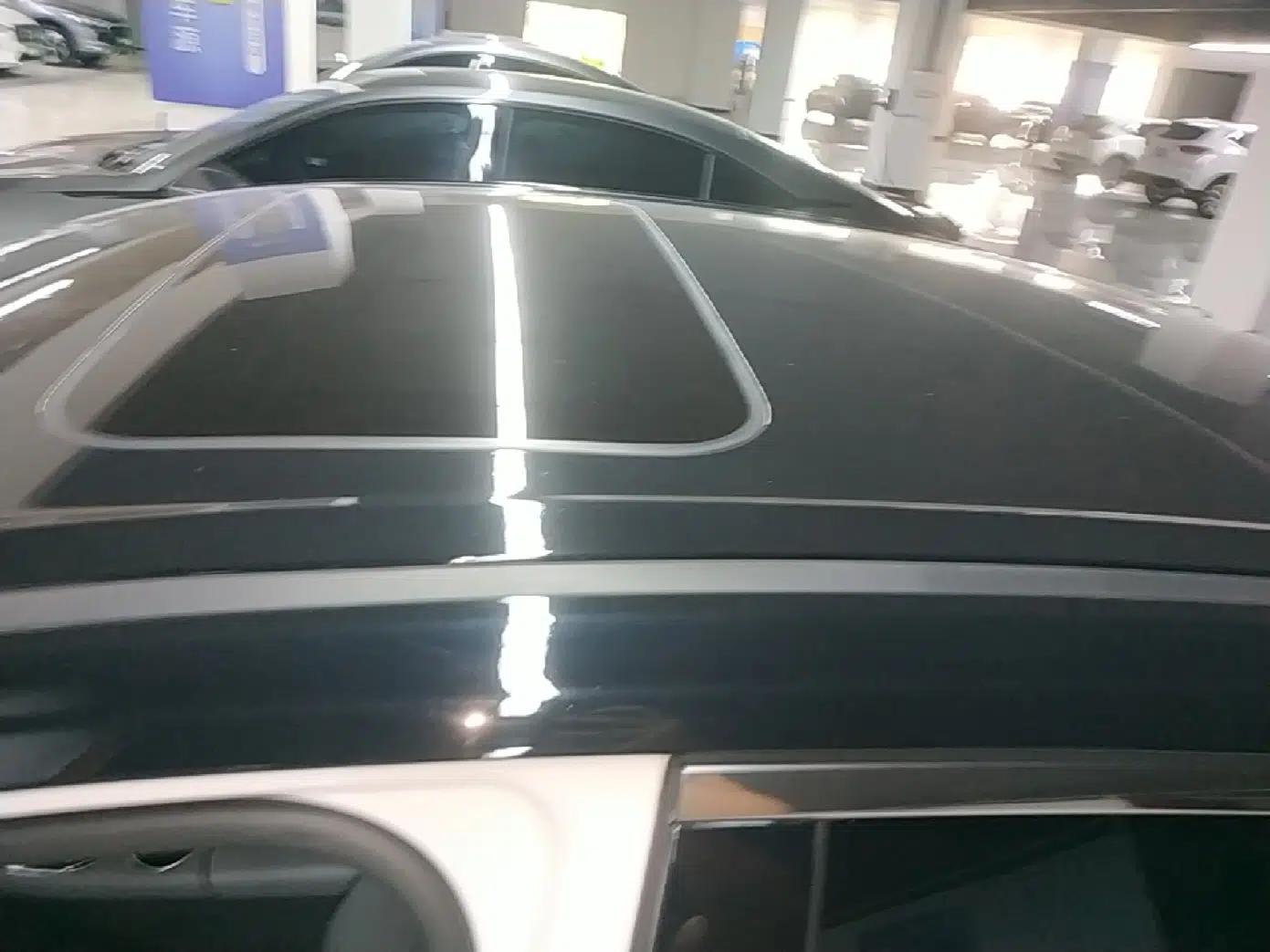 Geely Galaxy L6 2025 EM-i 140km Explorer+ Edition — миниатюра 7