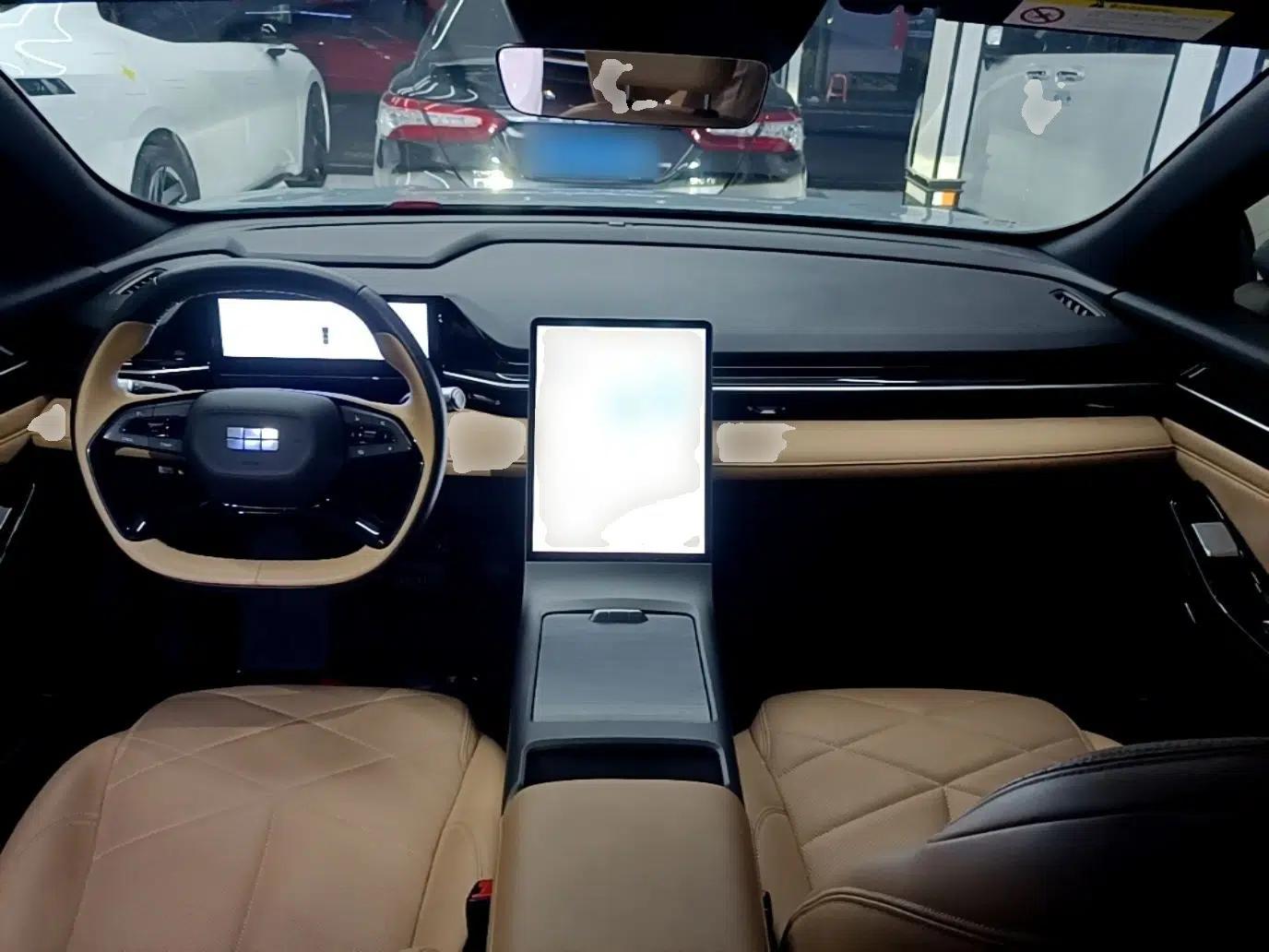 Geely Galaxy L6 2023 60km PLUS — миниатюра 12