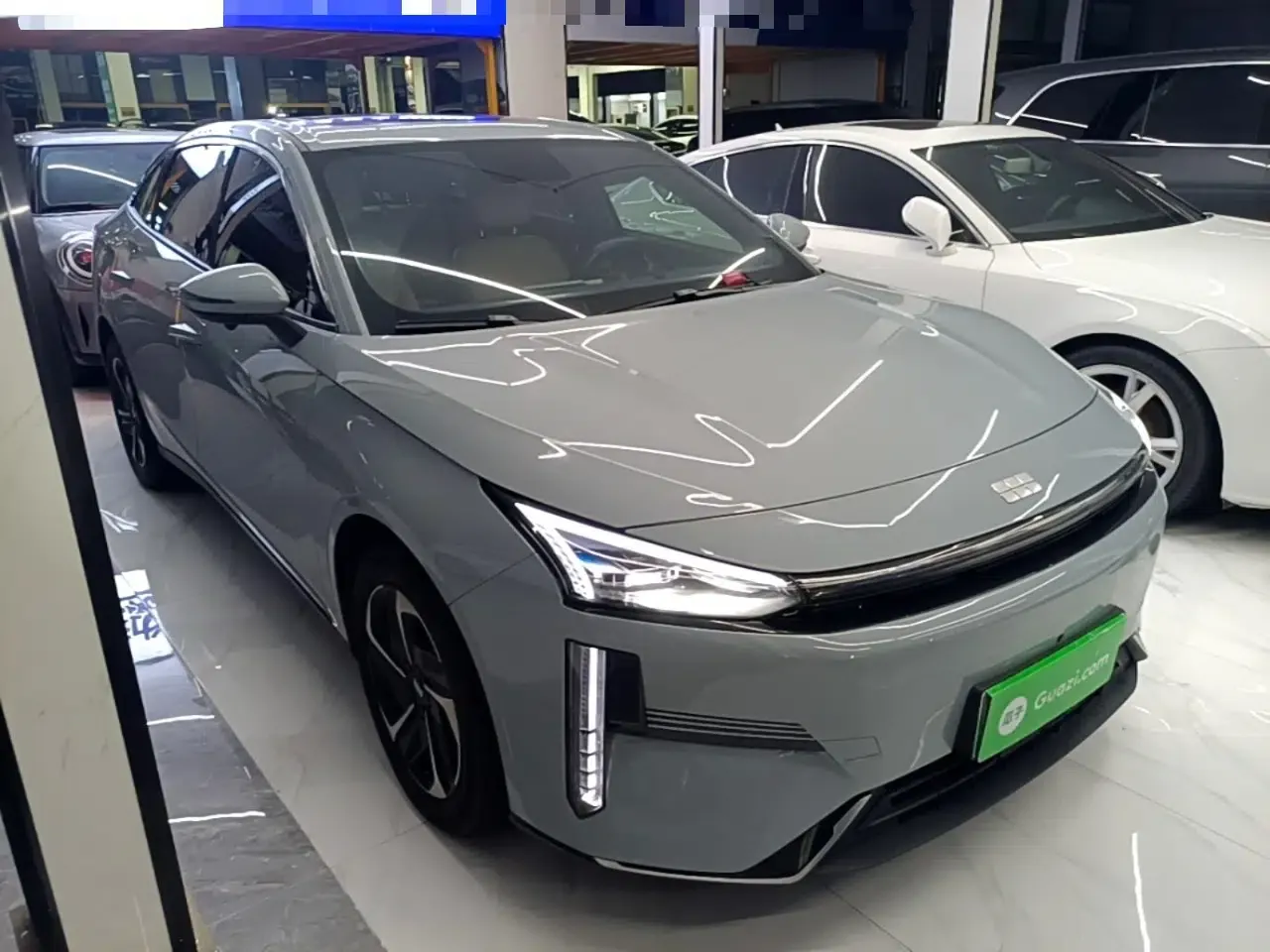 Geely Galaxy L6 2023 60km PLUS — миниатюра 3