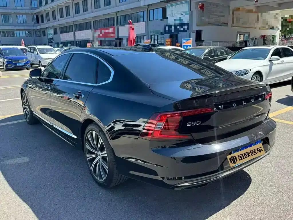 2023 Volvo S90 B5 Inscription Luxury Edition — миниатюра 4