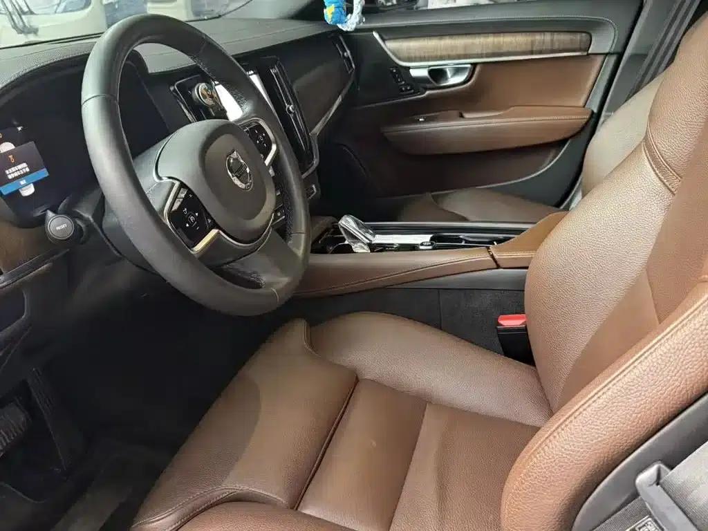 2023 Volvo S90 B5 Inscription Luxury Edition — миниатюра 8