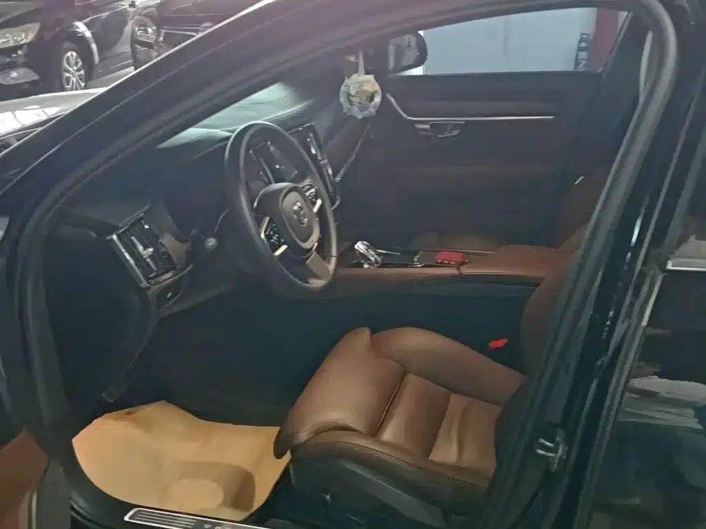 2023 Volvo S90 B5 Inscription Luxury Edition — миниатюра 10