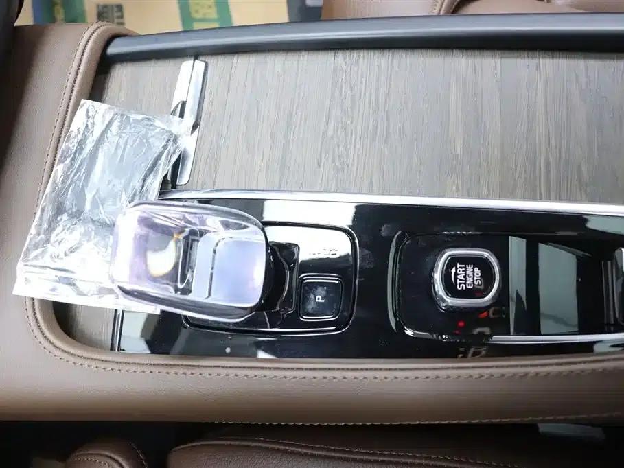 2024 Volvo S90 B5 Inscription Luxury Edition — миниатюра 11
