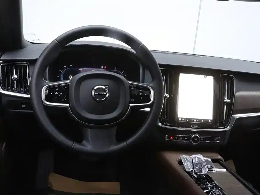 2024 Volvo S90 B5 Inscription Luxury Edition — миниатюра 29