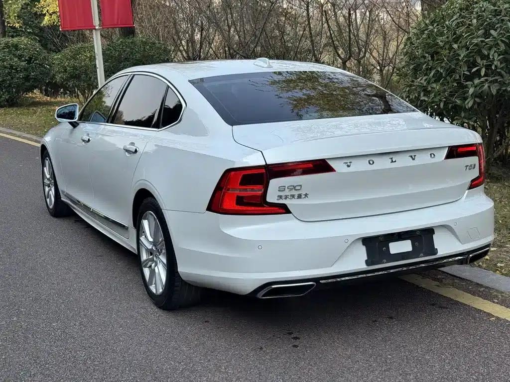 2020 Volvo S90 T5 Inscription Luxury Edition — миниатюра 7