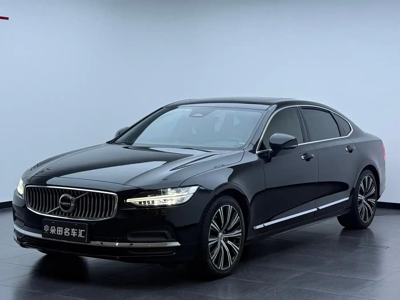 2022 Volvo S90 B5 Smart Luxury Edition — миниатюра 1
