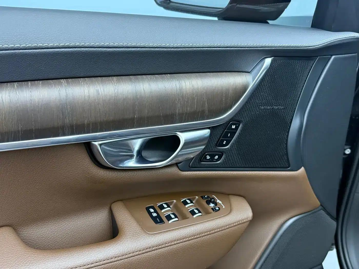 2022 Volvo S90 B5 Smart Luxury Edition — миниатюра 9