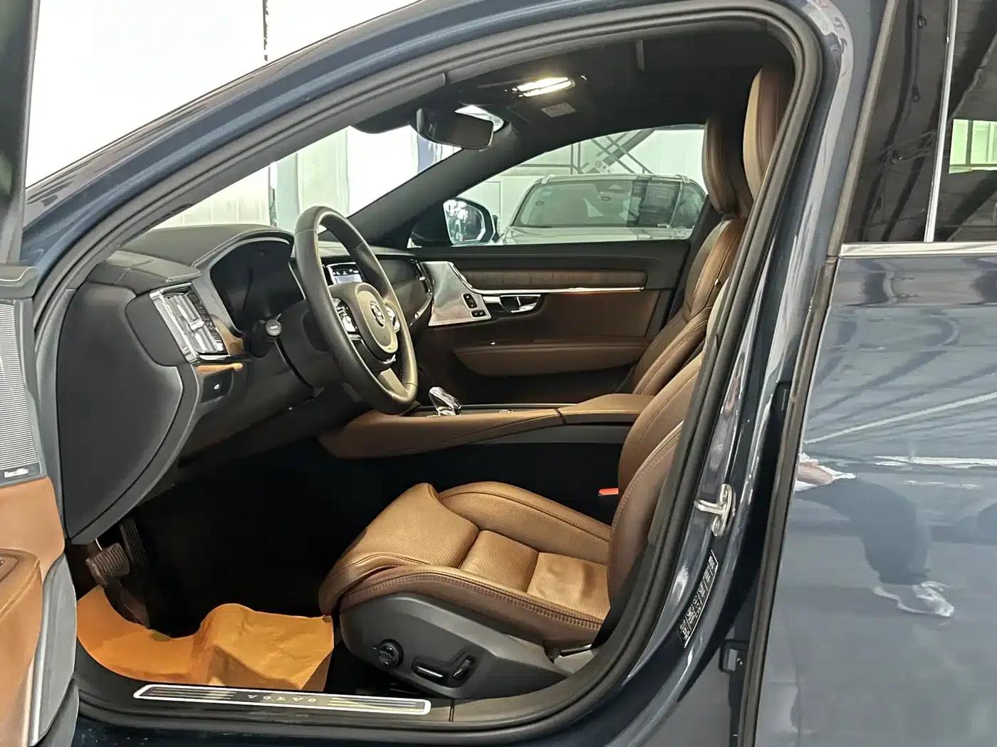 2024 Volvo S90 B5 Inscription Luxury Edition — миниатюра 13