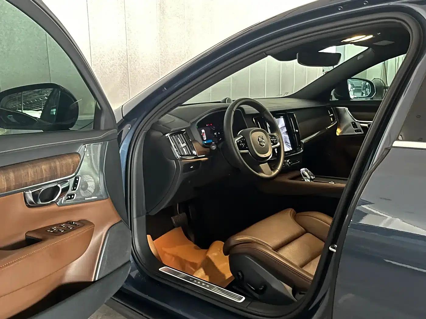 2024 Volvo S90 B5 Inscription Luxury Edition — миниатюра 14