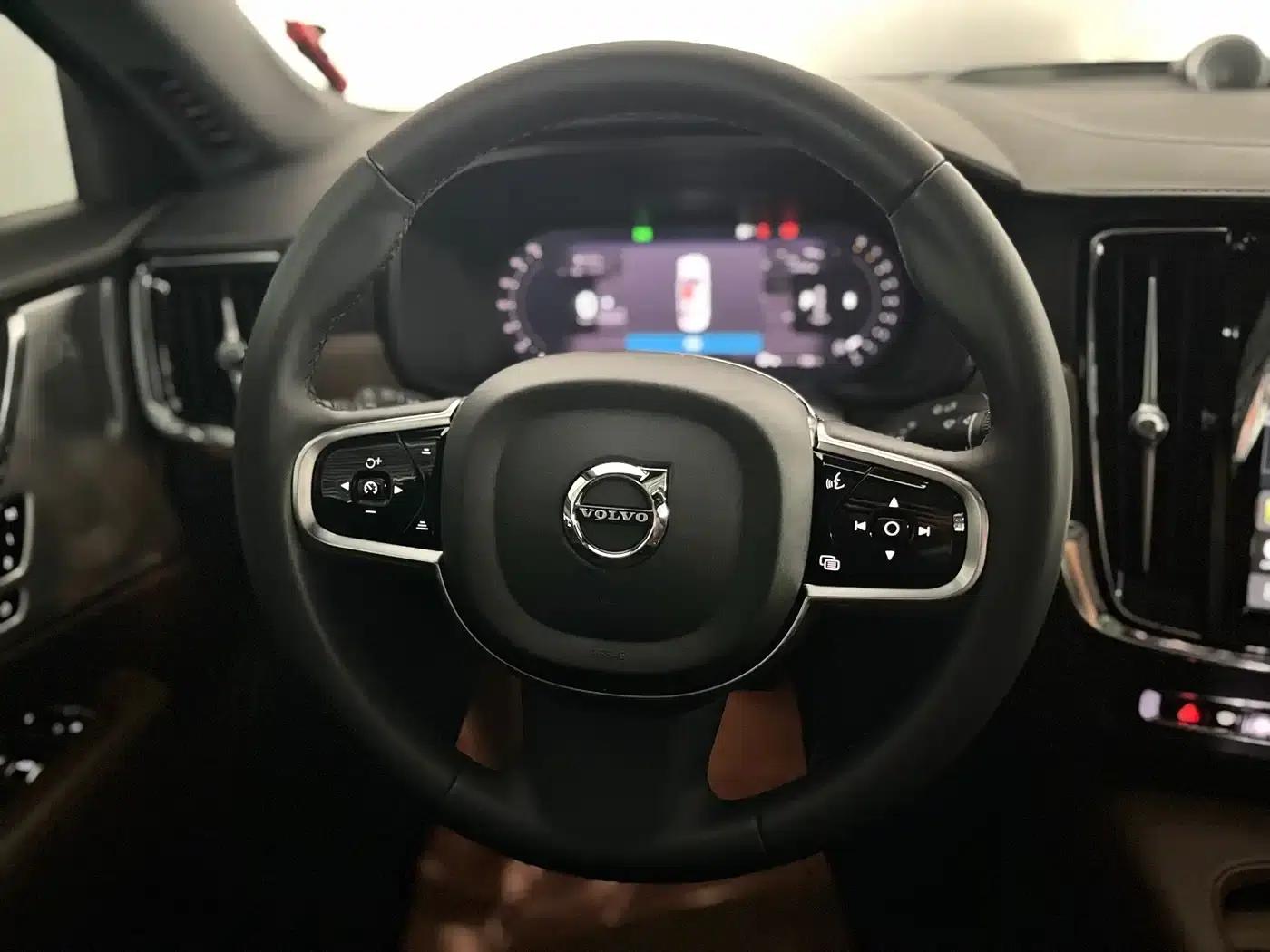2024 Volvo S90 B5 Inscription Luxury Edition — миниатюра 9
