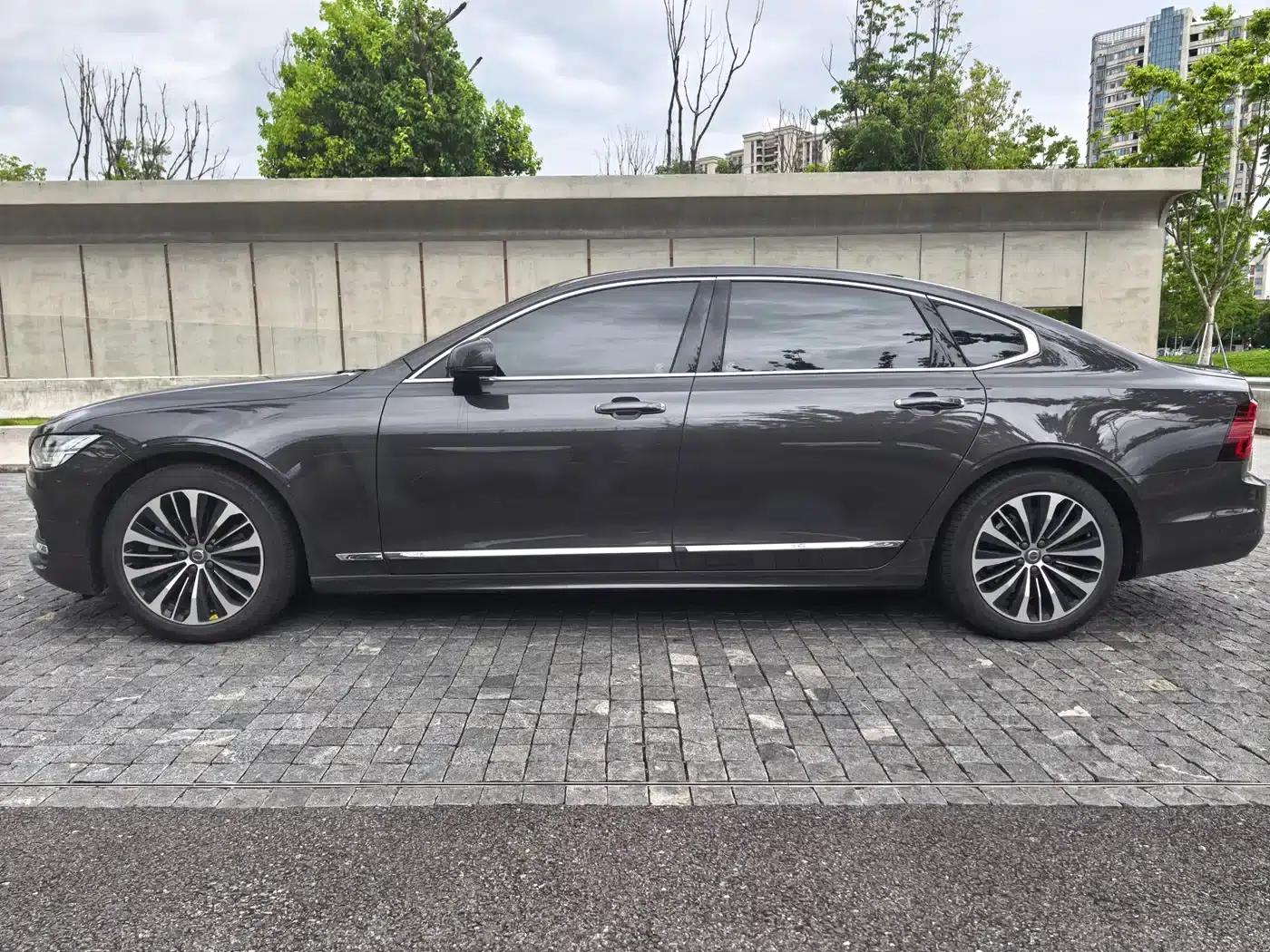 2023 Volvo S90 B5 Smart Luxury Edition — миниатюра 7